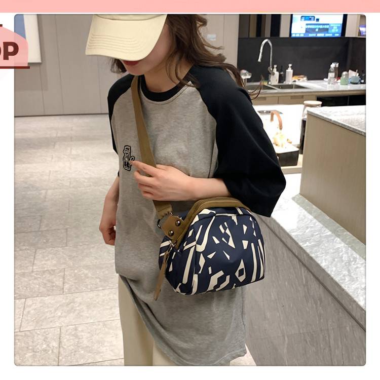 Túi Đeo Chéo Vải Oxford Phong Cách Retro Cho Nữ