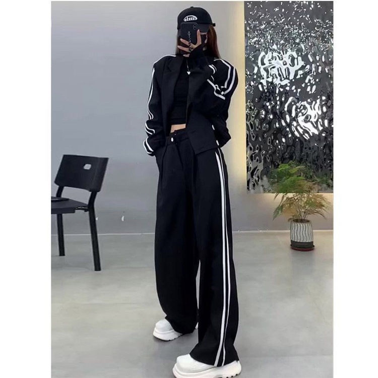 Bộ Áo Khoác Vest Dày Dặn Phối Quần Ống Rộng Lưng Cao Thời Trang Thu Đông Cho Nữ