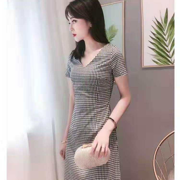 Đầm Ngắn Tay Cổ Chữ V Họa Tiết Ca Rô Thời Trang Dành Cho Nữ