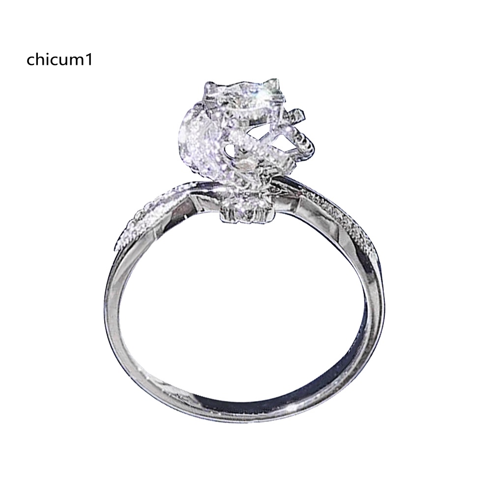 Nhẫn Đính Hôn Mạ Bạc Đính Đá Zircon Sang Trọng
