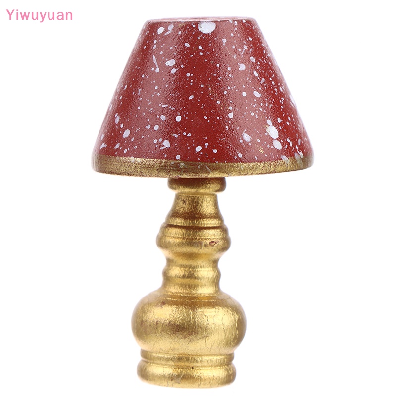 Mô Hình Đèn Bàn Màu Đỏ Phong Cách Retro Cho Nhà Búp Bê Tỷ Lệ 1: 12 Mới