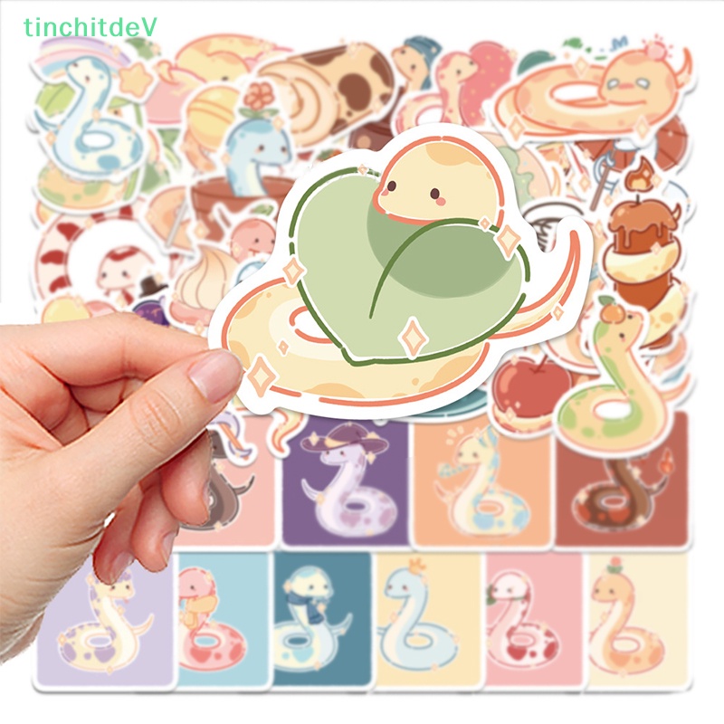 Bộ 50 Miếng Dán Trang Trí Xe Hơi Họa Tiết Hoạt Hình Động Vật / Rắn Độc Đáo DIY