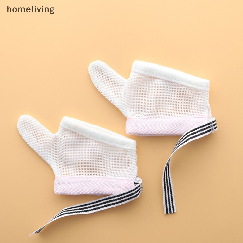 1 Đôi Găng Tay Chống Cắn Tiện Lợi Cho Bé
