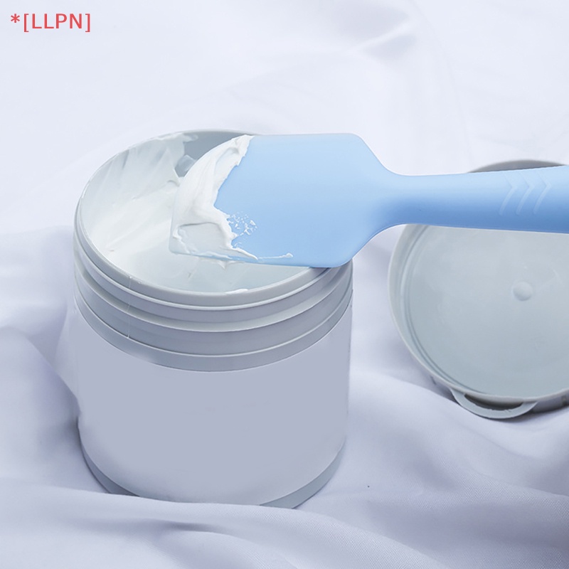Bàn Chải Silicone Đánh Kem Chống Dính Cầm Tay Tiện Dụng