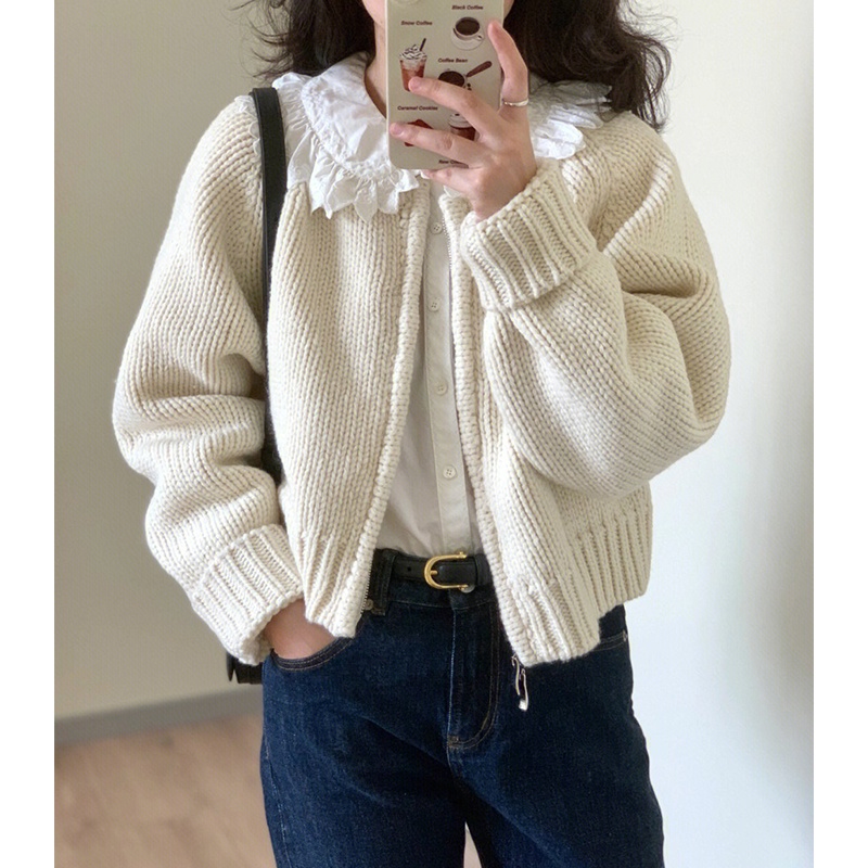 Zipper knitted sweater cardigan outer match women's early autumn short French retro advanced temperament loose coat MC women's TO7P