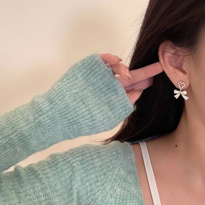 Thời Trang Bông Tai Hình Trái Tim / Bướm Đính Ngọc Trai Giả Dễ Thương Cho Nữ