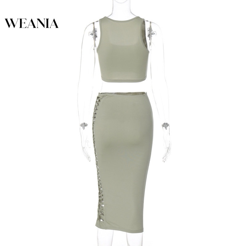 Weania Bộ Áo Crop Top Khoét Lỗ Gợi Cảm Và Chân Váy Cho Nữ