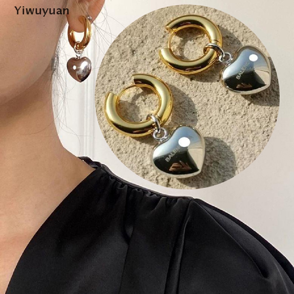 1 Đôi Bông Tai Hình Trái Tim Thời Trang