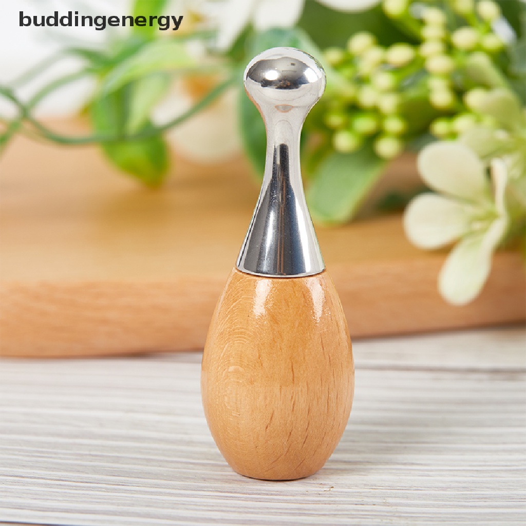 1 Cây Lăn Mát Xa Mắt Cầm Tay Bằng Thép Không Gỉ