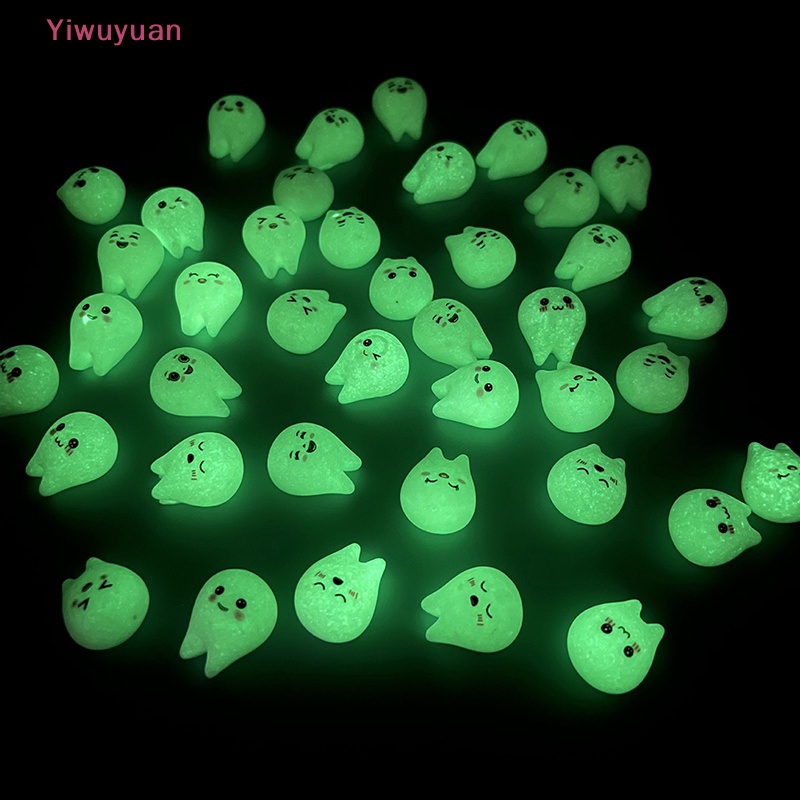 2 Phụ Kiện Trang Trí Răng Phát Sáng Hình Biểu Tượng Cảm Xúc Đáng Yêu Mới