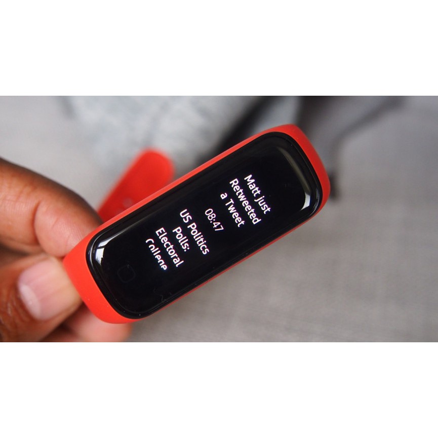 Đồng hồ SamSung Galaxy Fit 2 Chính hãng like new fullbox 98%