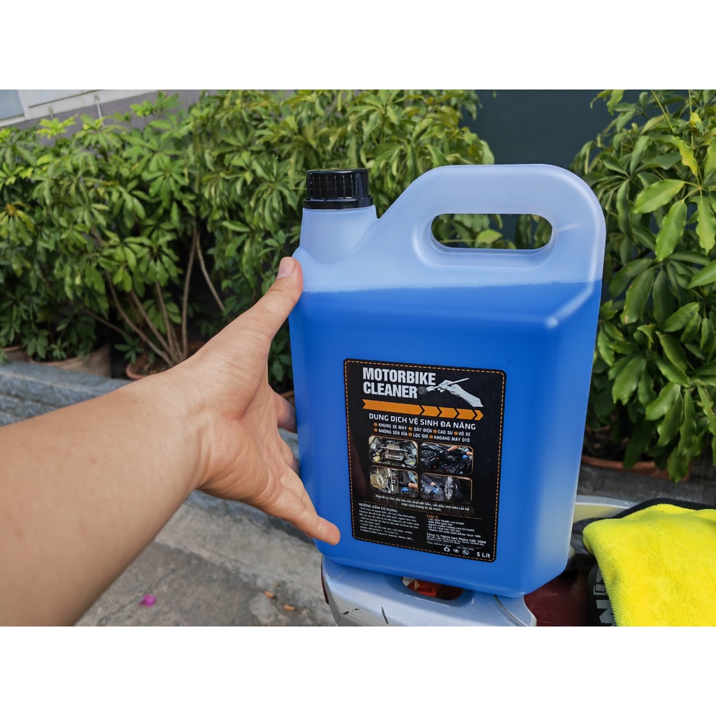 Dung Dịch Tẩy Dầu Nhớt Đa Năng  Motorbike Cleaner 5Lít Tặng Kèm Quà 3 Món Hoặc Bình Kháng Hóa Chất