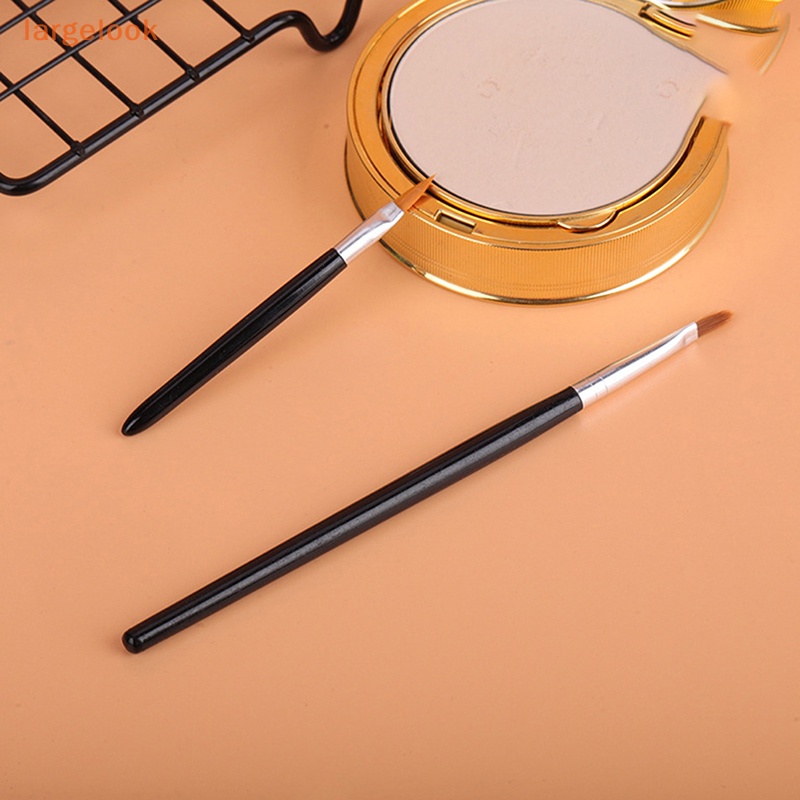 Set 10 Cọ Tô Son Môi Sử Dụng Một Lần Tiện Lợi