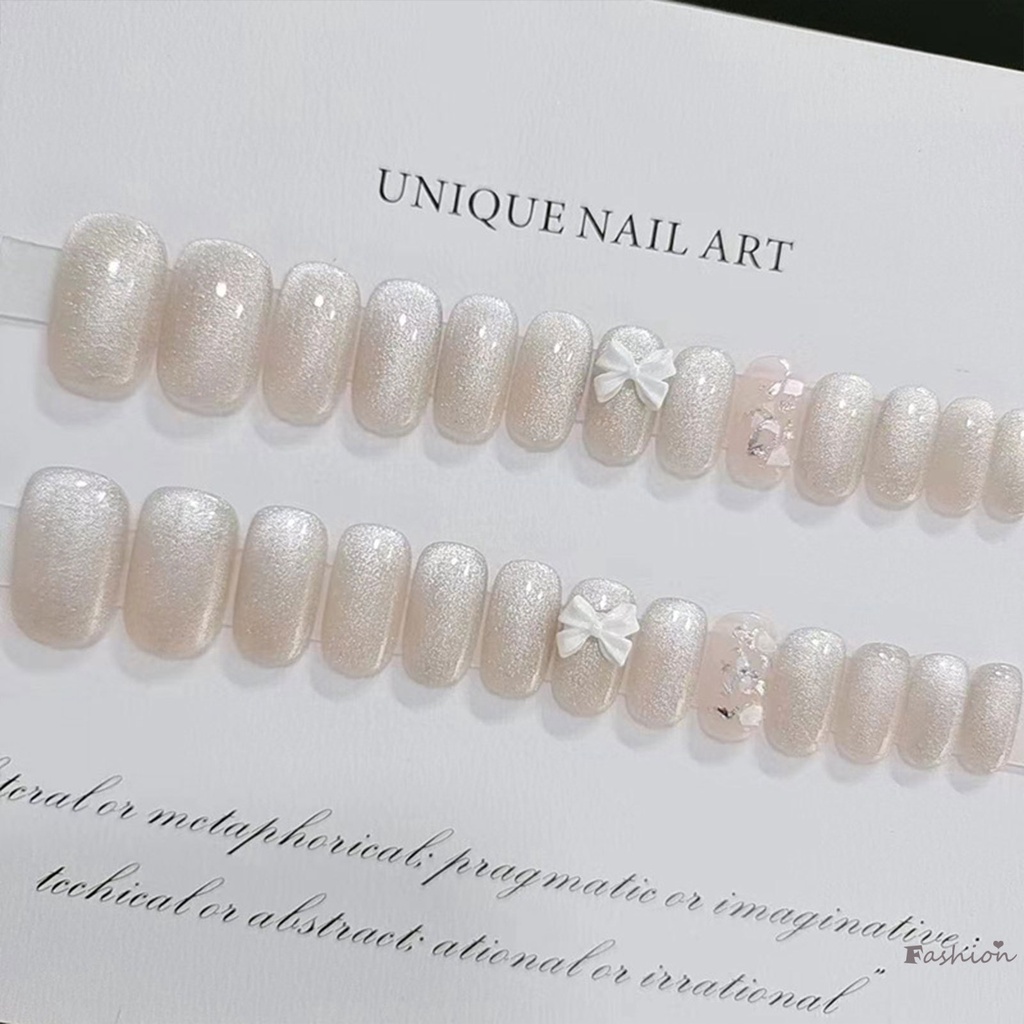 Móng Tay Giả Ngắn Hình Bướm Đính Pha Lê Đơn Giản Dễ Sử Dụng ​Tàu Ngầm Tinh Tế