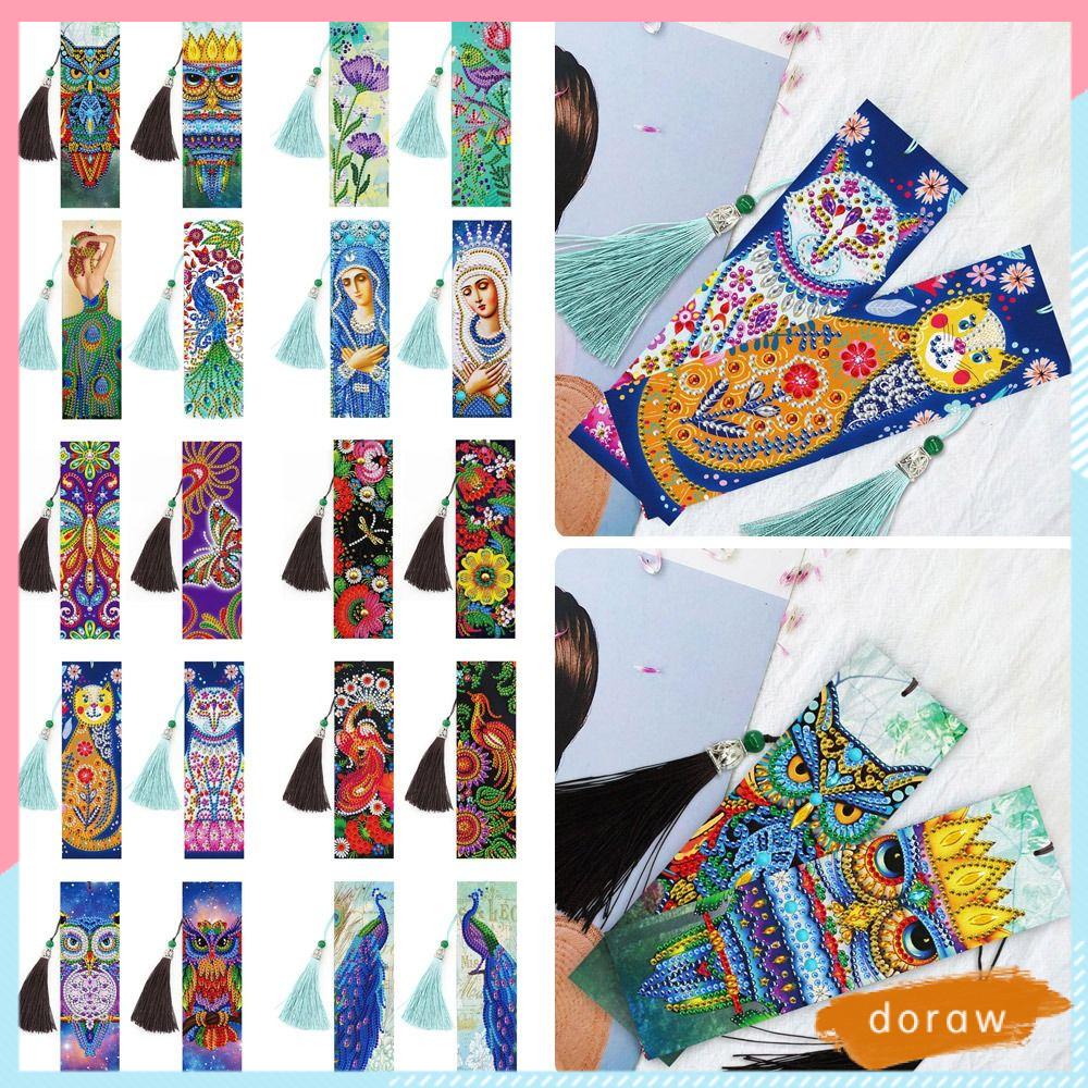 Bộ 2 Cái Bookmark Nghệ Thuật Hình Dạng Đặc Biệt Sáng Tạo Đính Tua Rua