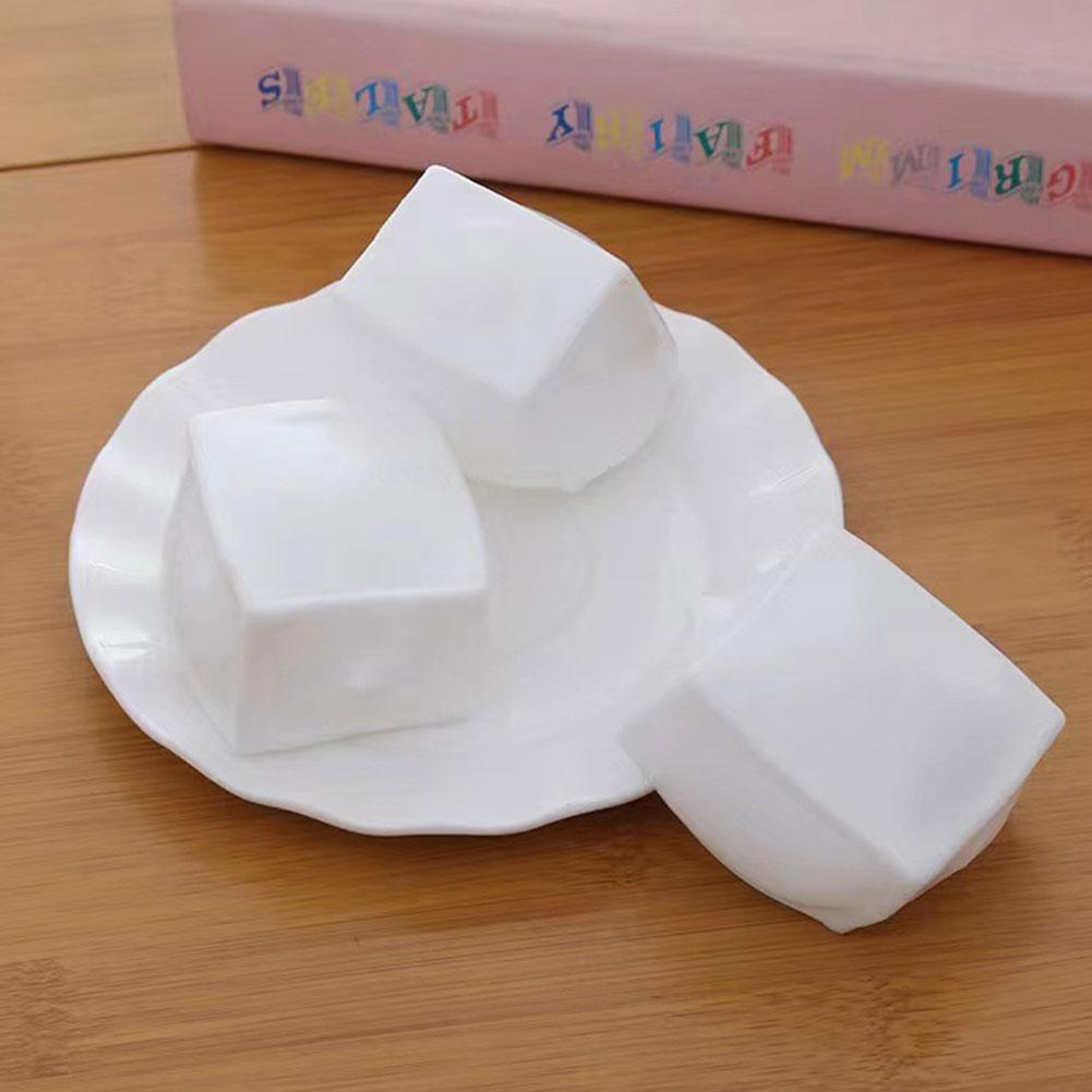 Đồ Chơi Bóp Hình Đậu Hũ Mềm Giúp Giải Tỏa Căng Thẳng