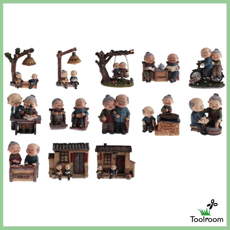 [Toolroom] Tượng Cặp Đôi Lớn Tuổi Rửa Chân Trang Trí Nhà Cửa