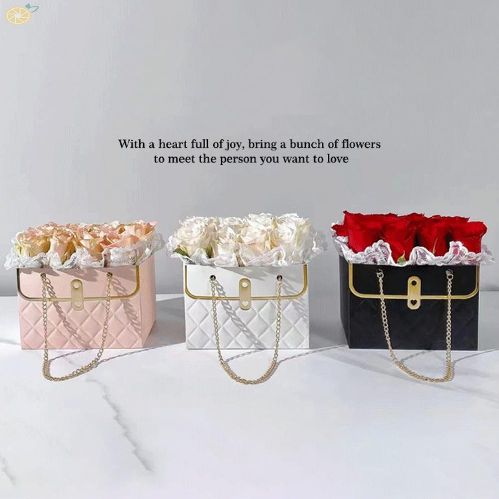 【VARSTR】Rectangular Flower Bouquet Wrapping Bags Metal Chain Design for Easy Carrying and Storage