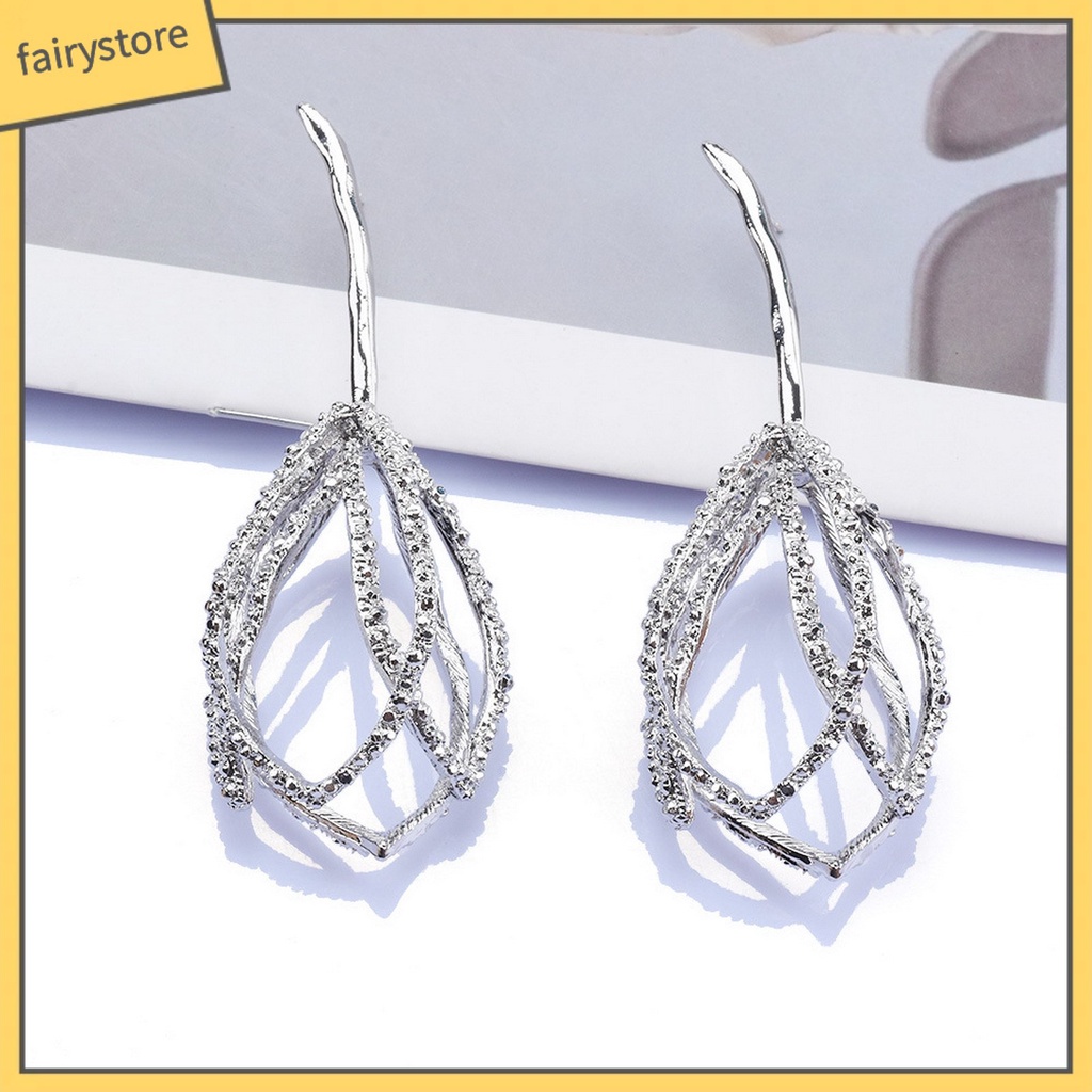 1 Đôi Bông Tai Kim Loại Hình Hoa Phong Cách Vintage Dành Cho Nữ