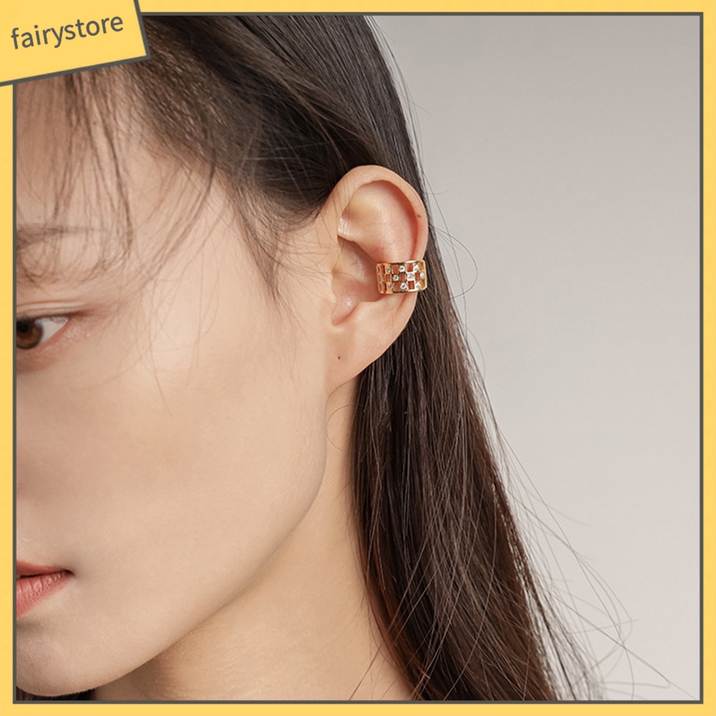 1 Đôi Bông Tai Thiết Kế Kiểu Bảng Điều Khiển Lỗ Thời Trang Cao Cấp Không Gây Dị Ứng Dành Cho Nữ