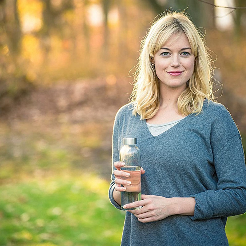 Bình Nước Thủy Tinh Borosilicate 18 Oz Trong Suốt Có Nắp Không BPA Thân Thiện Với Môi Trường