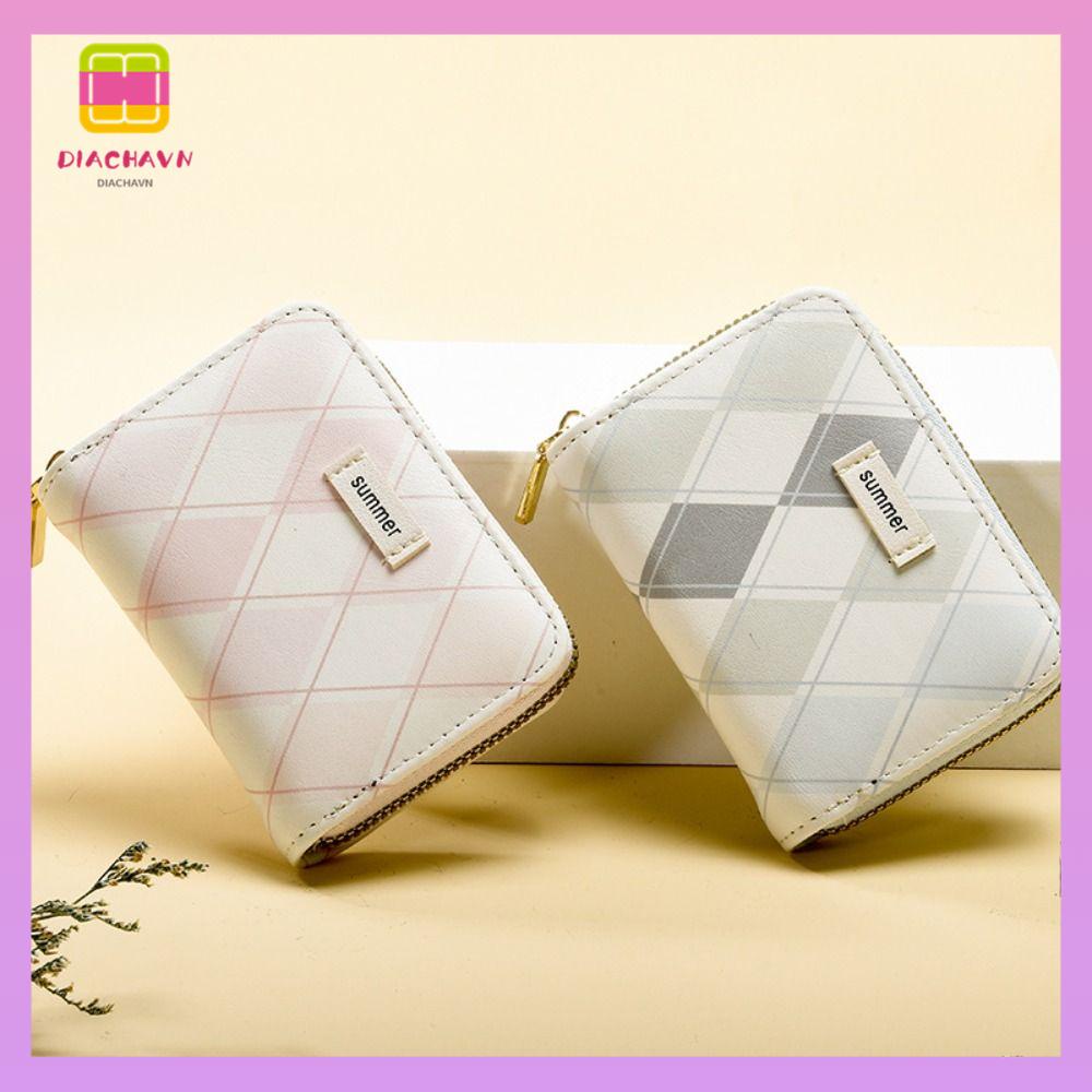 Ví Da Pu Đựng Thẻ ID Dạng Gập Phối Tua Rua Sang Trọng Cho Nữ