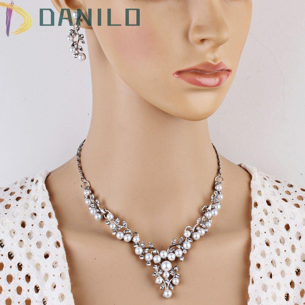 DANILO Bộ Vòng cổ + Bông Tai Thời Trang Cho NữBông Tai Mạ Bạc Hình Trái Tim