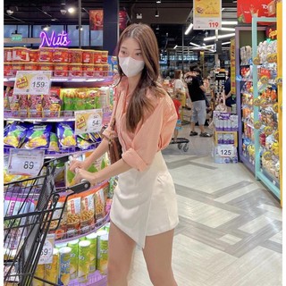 Quần váy ngắn chữ A đắp chéo tà xéo