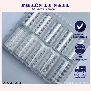 Foil nail hoạ tiết thương hiệu màu trắng, foil dán móng Thiên Di Nail
