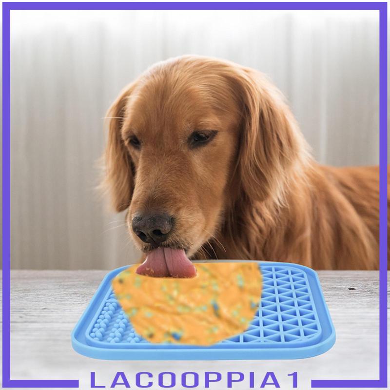 Thảm Silicone Đựng Thức Ăn Cho Thú Cưng Có Giác Hút Tiện Dụng