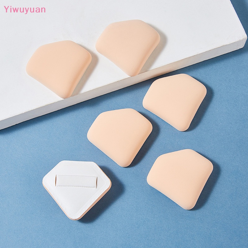 Bông Mút Trang Điểm Hình Viên Kim Cương Mềm Mại Nhỏ Gọn Tiện Dụng