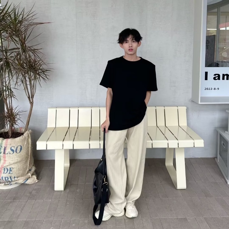 Áo Thun Đệm Vai Tay Lửng Màu Đen Trơn Trọng Lượng Nặng