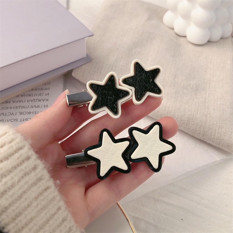 Kẹp Tóc Nữ Hình Ngôi Sao Năm Cánh Màu Trắng Đen Đơn Giản Đa Năng YR