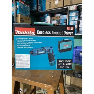 Máy vặn vít có búa 7.2v makita td022dse