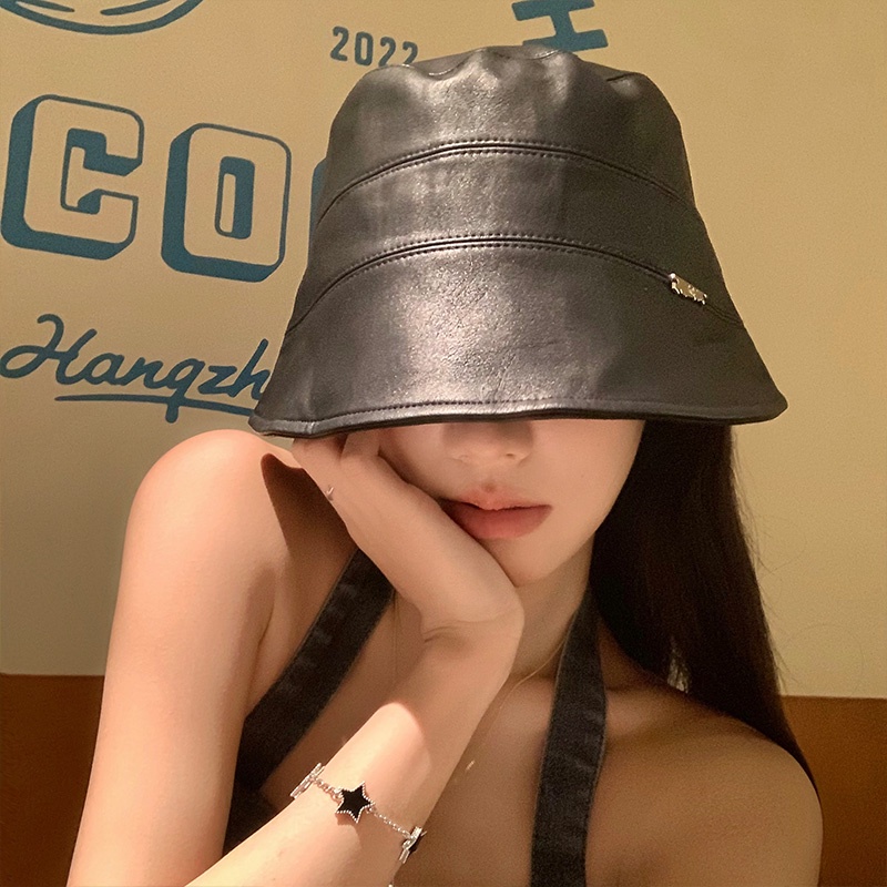 Mũ Bucket Chất Liệu Da Màu Đen Phong Cách Thời Trang Nhật Bản Dành Cho Nữ