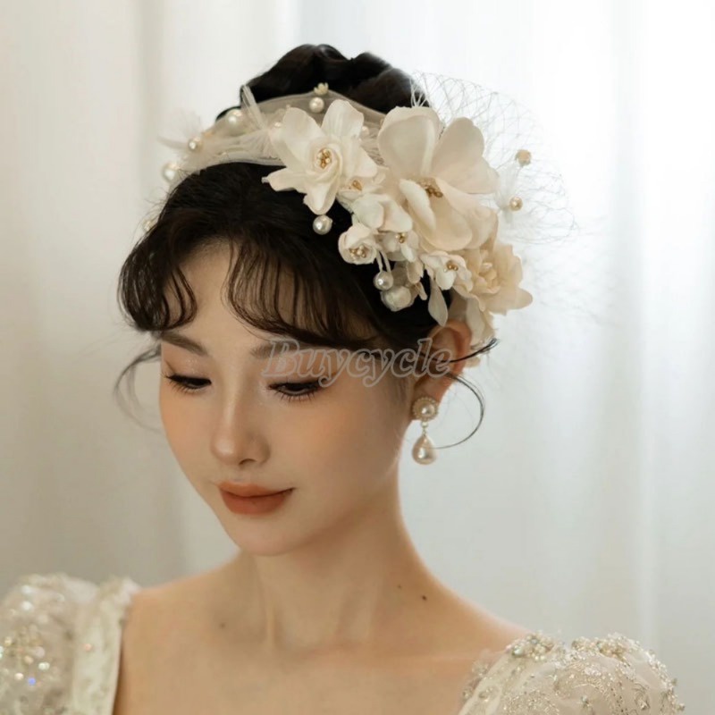 Vòng Hoa Cài Tóc Cho Cô Dâu