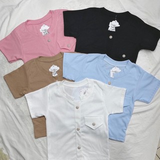 Áo thun nữ kiểu croptop tay ngắn túi giả phối nút dáng ngắn
