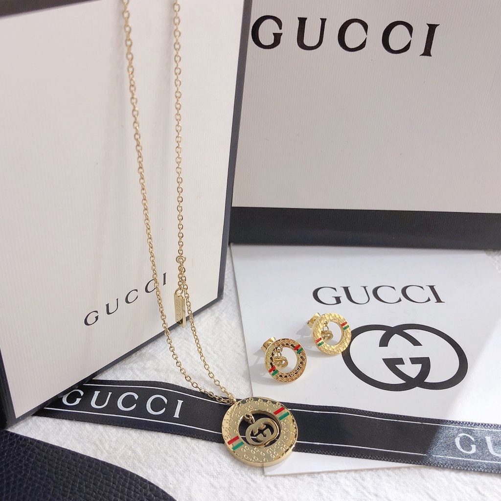 Thời Trang Bông Tai gucci Bằng Thép Titan Chống Thấm Nước Không Gỉ In logo gg Cá Tính Cho Nữ