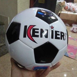 Bóng đá kenier tặng kèm kim bơm bền bỉ