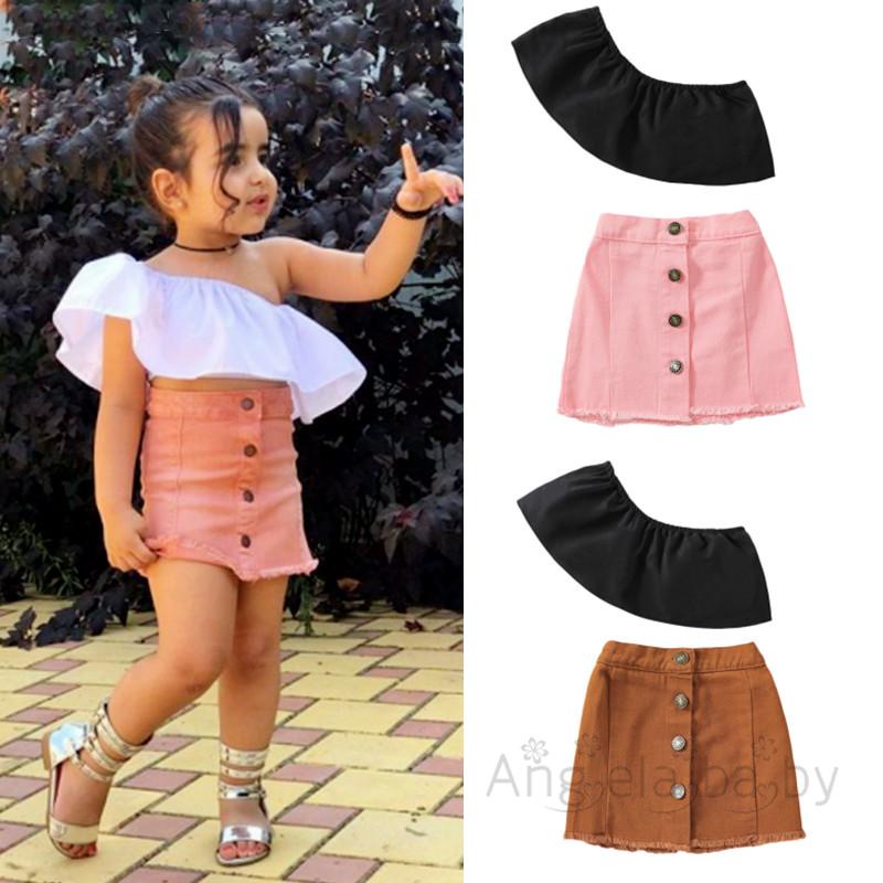 Set Áo Trễ Vai Cổ Thuyền Không Tay + Chân Váy Phối Nút Màu Đen Trơn Cho Bé Gái