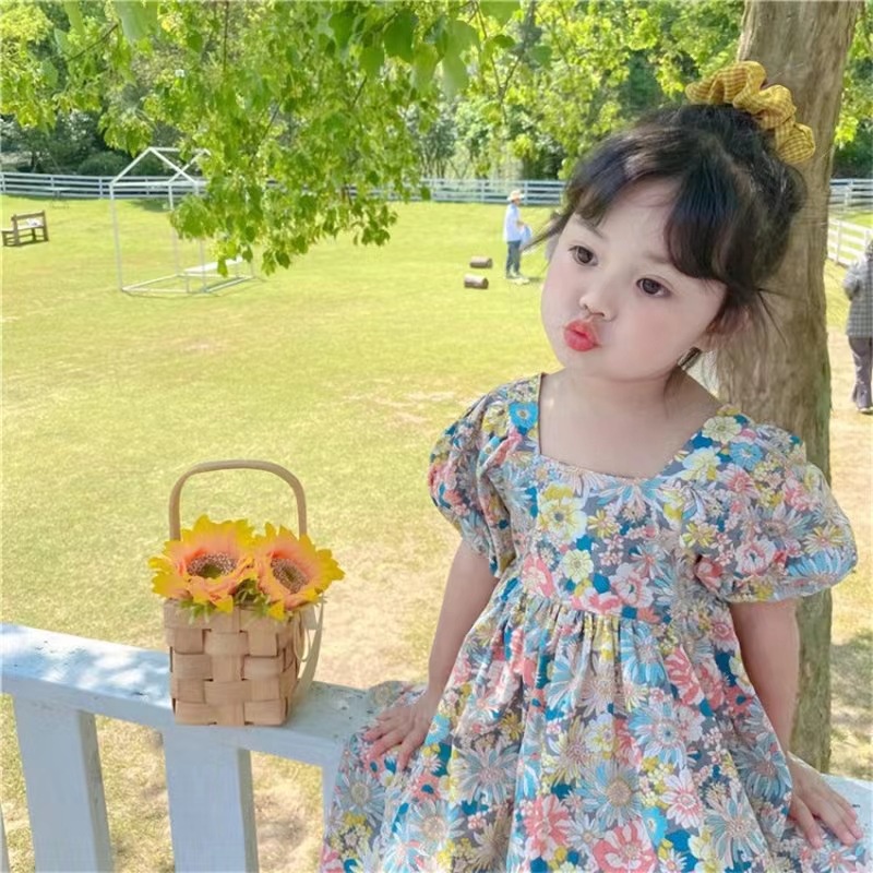 Đầm Hoa Mùa Hè Phong Cách Thời Trang Dành Cho Bé Gái