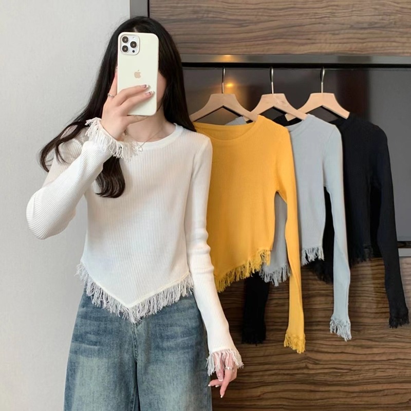 Áo Dệt Kim Tay Dài Cổ Tròn Dáng Ôm Phối Tua Rua Thời Trang