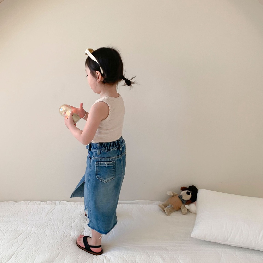 CHÂN VÁY JEANS RÁCH GẤU DÁNG DÀI THỜI TRANG CHO BÉ- HÀNG QCCC