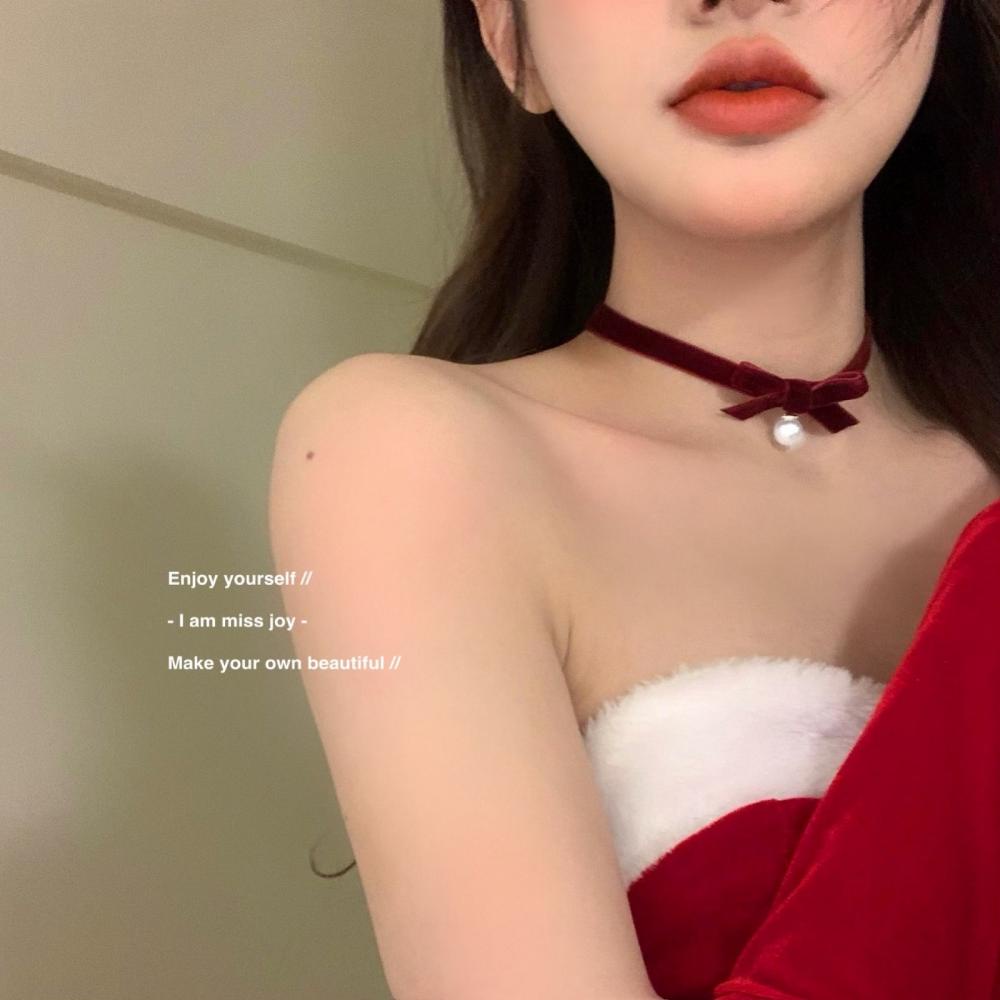 Vòng Cổ choker Dây Nhung Đen Đỏ Rượu Ngọt Ngào