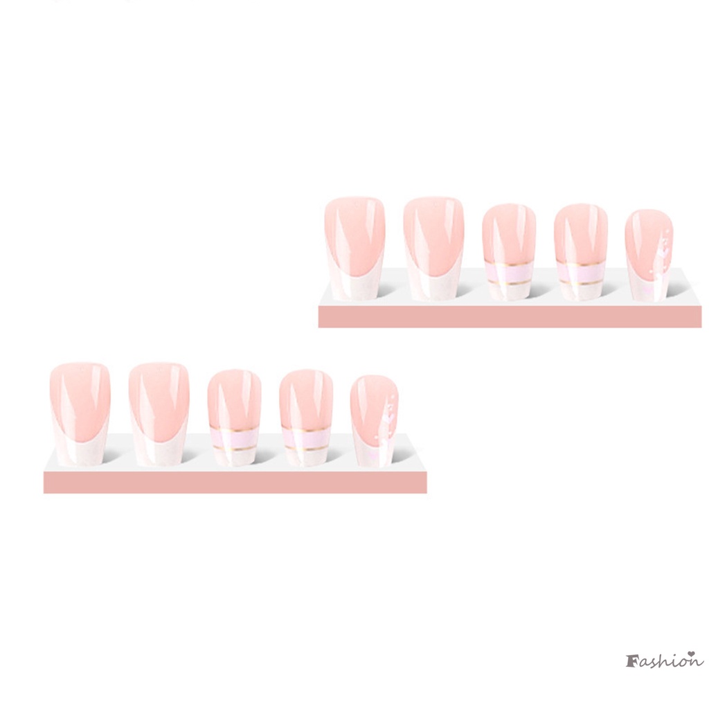 Móng Tay Giả Hình Vuông Mềm Mại Màu Tím Nhạt Họa Tiết Trái Tim