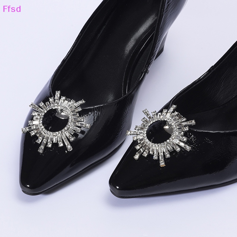 1 Kẹp Đính Đá Trang Trí Giày Cao Gót Lấp Lánh Cho Cô Dâu