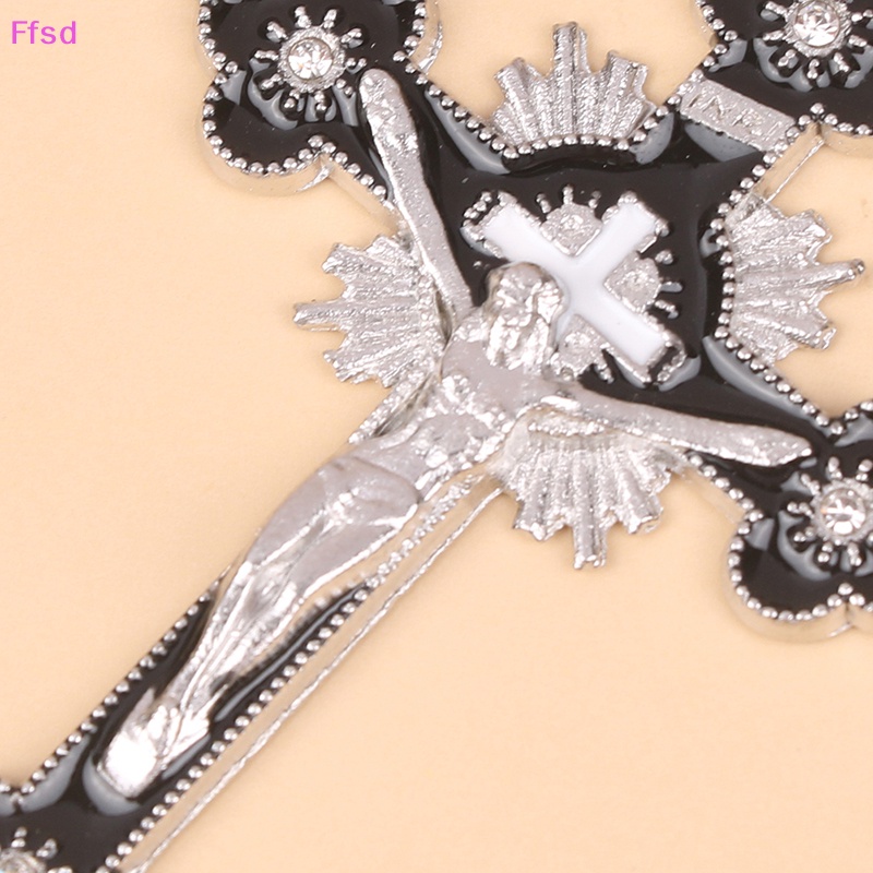 {Ffsd} Nhà Thờ Cầu Nguyện Công Giáo Đan Chéo