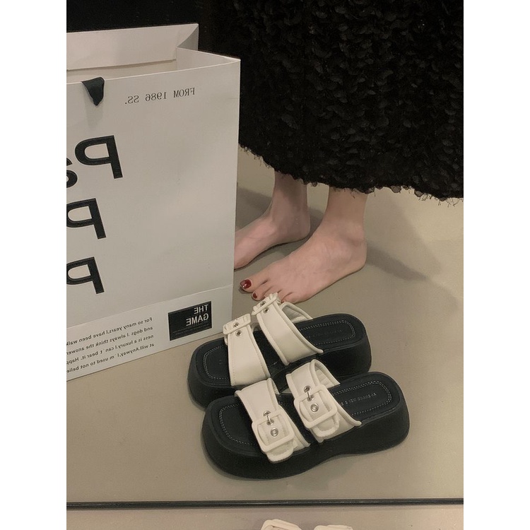 Xăng đan Đế Dày Không Trượt Thời Trang Mùa Hè 2023 Dành Cho Nữ