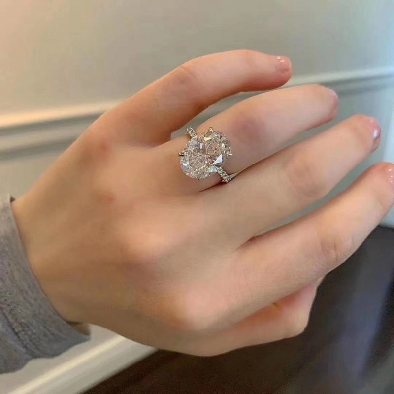 Nhẫn Cưới Chất Liệu Thép Titanium Mạ Bạc 925 Đính Đá Zircon Thời Trang Cho Nữ