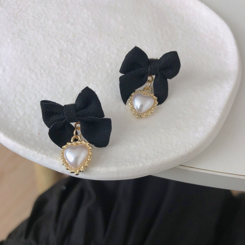 Bông Tai Hình Nơ / Trái Tim Bằng Nhung Đen Đính Ngọc Trai Thời Trang Lãng Mạn Cho Nữ